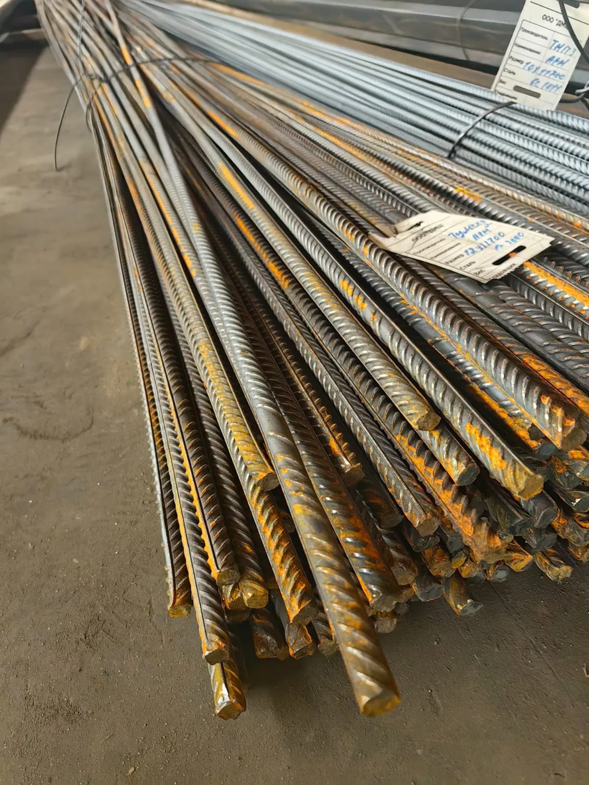 Купить Арматура рифленая А3 500С 10 мм