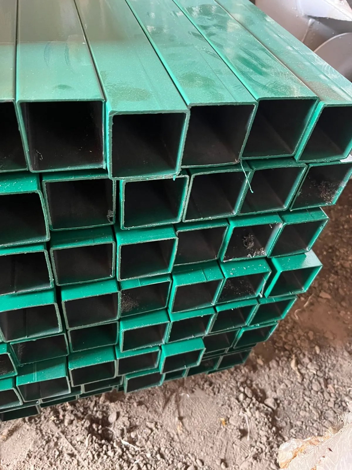 Купить Столб для забора 50х50х2 мм 3 м зеленый RAL 6005