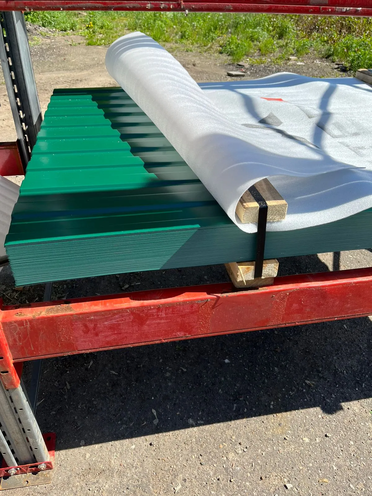 Купить Профнастил С20 0,35 мм Зеленый мох RAL 6005