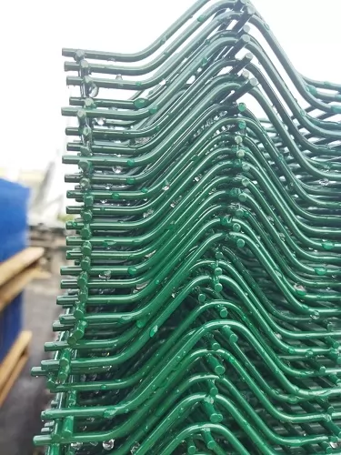 Купить 3D сетка Light 1,73x2,5 мм Толщина прута 3,5 мм RAL 6005 Зеленый мох